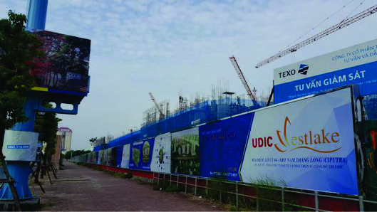 Làm hoarding che công trình, hàng rào công trình, bảng hiệu che công ...